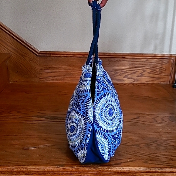 Vera Bradley Large Quilted Hobo Tote Bag - Retired Pattern - Picture 5 of 9